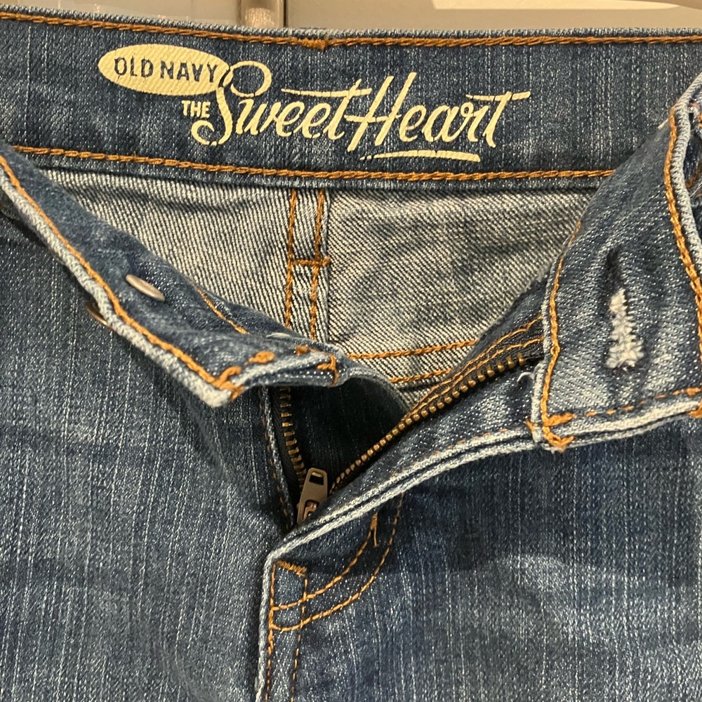 Old Navy The SweetHeart denim shorts size 2